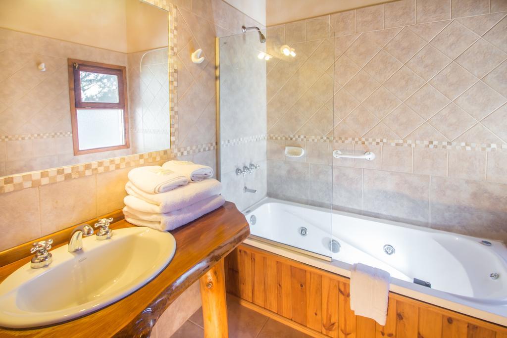 ויז'ה חנראל בלגרנו Chalet Suisse Posada & Spa - Adults Only חדר תמונה